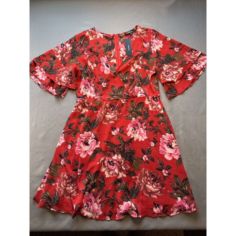 Lulus NWT Women's L Red Floral Short Flutter Sleeve Mini Wrap‎ Dress Boho Summer
